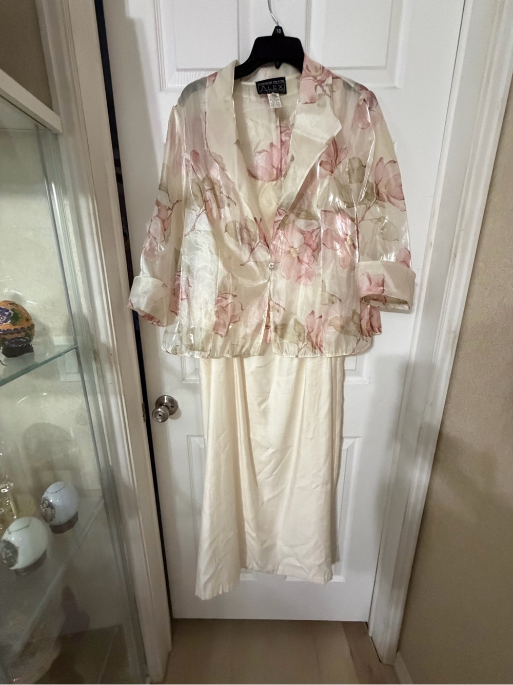 Petite Alex Evenings Cream Dress with Pink Floral Jacket Vintage